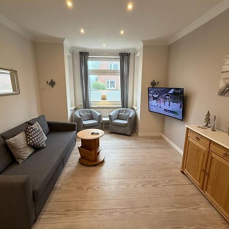 Ferienwohnung „Opa'S Tohuus“Mit Fahrraedern, Husum Husum  Exterior foto