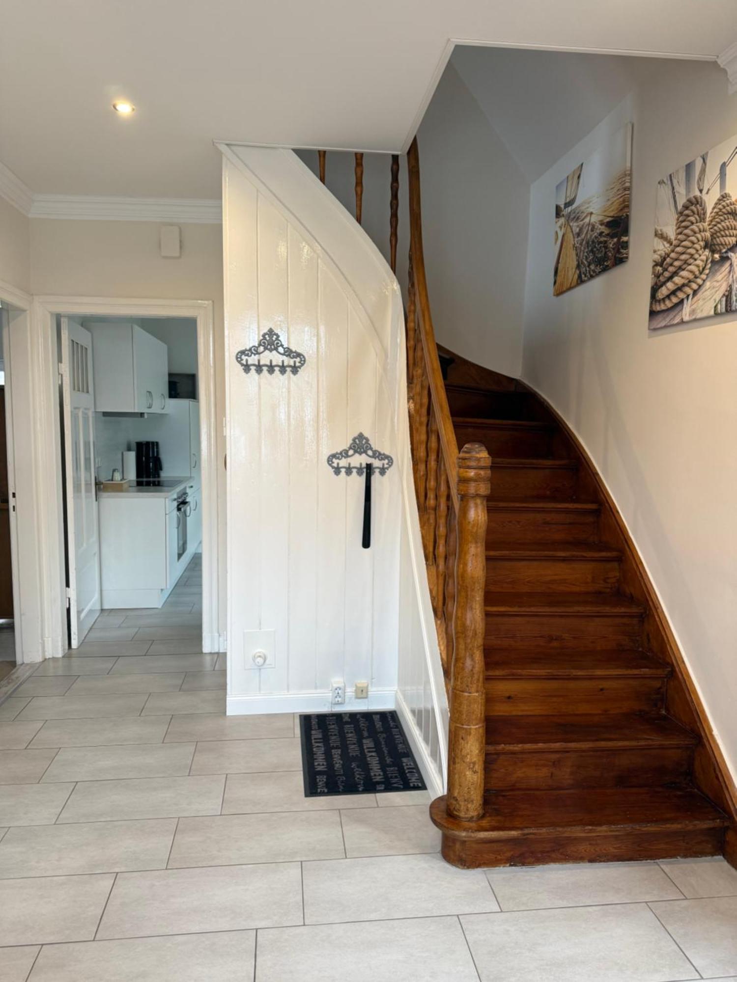 Ferienwohnung „Opa'S Tohuus“Mit Fahrraedern, Husum Husum  Exterior foto