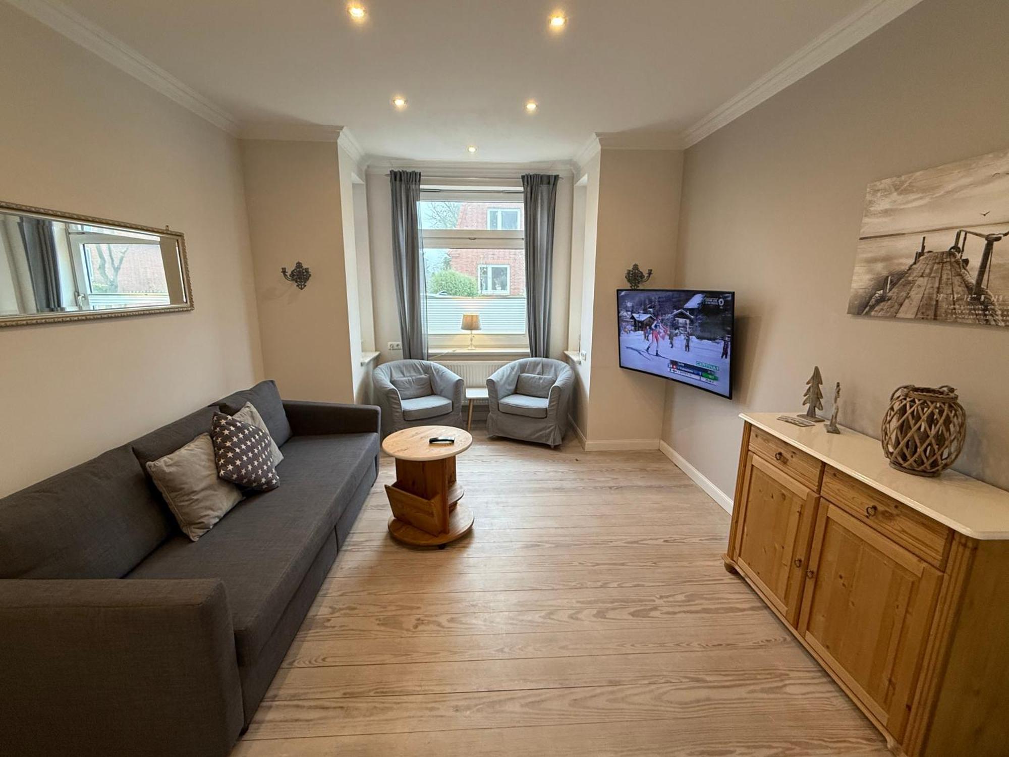Ferienwohnung „Opa'S Tohuus“Mit Fahrraedern, Husum Husum  Exterior foto